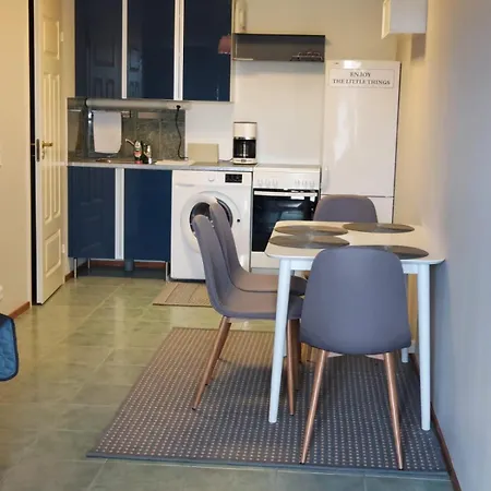 Yksioe Kylpylaenvuorella *